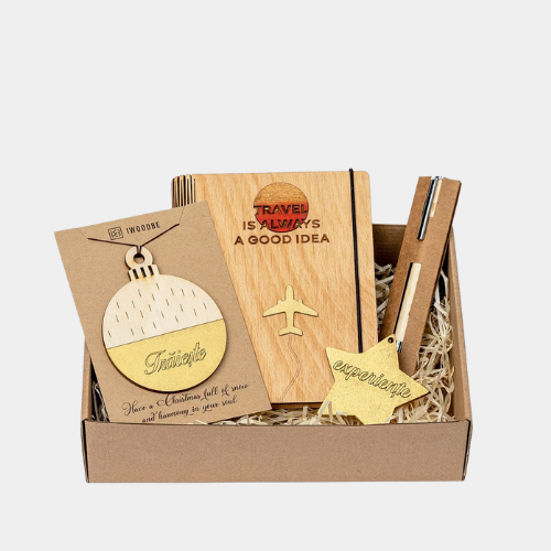 PACHET CADOU Craciun Pentru Calatorii, Agenda, Pix, Decoratiuni